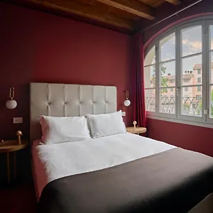 Rego - Boutique & Serenity With Some Off-site In The Heart Of Center Apartament Bergamo