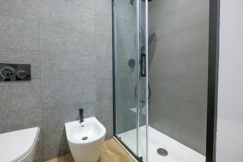 Apartment Intero Alloggio: Appartamento Bergamo